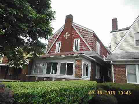 3345 Burlingame (3)_m.jpg